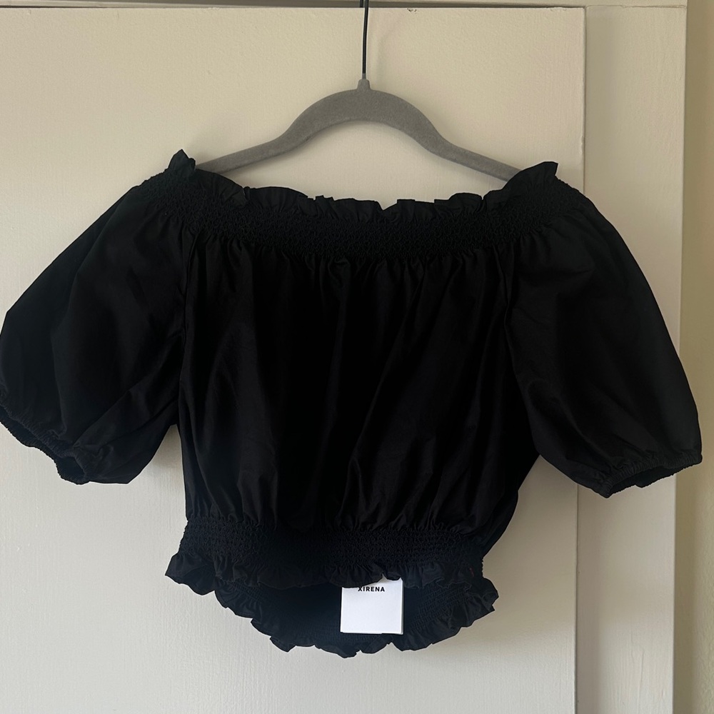 XiRENA Black Off-Shoulder Blouse